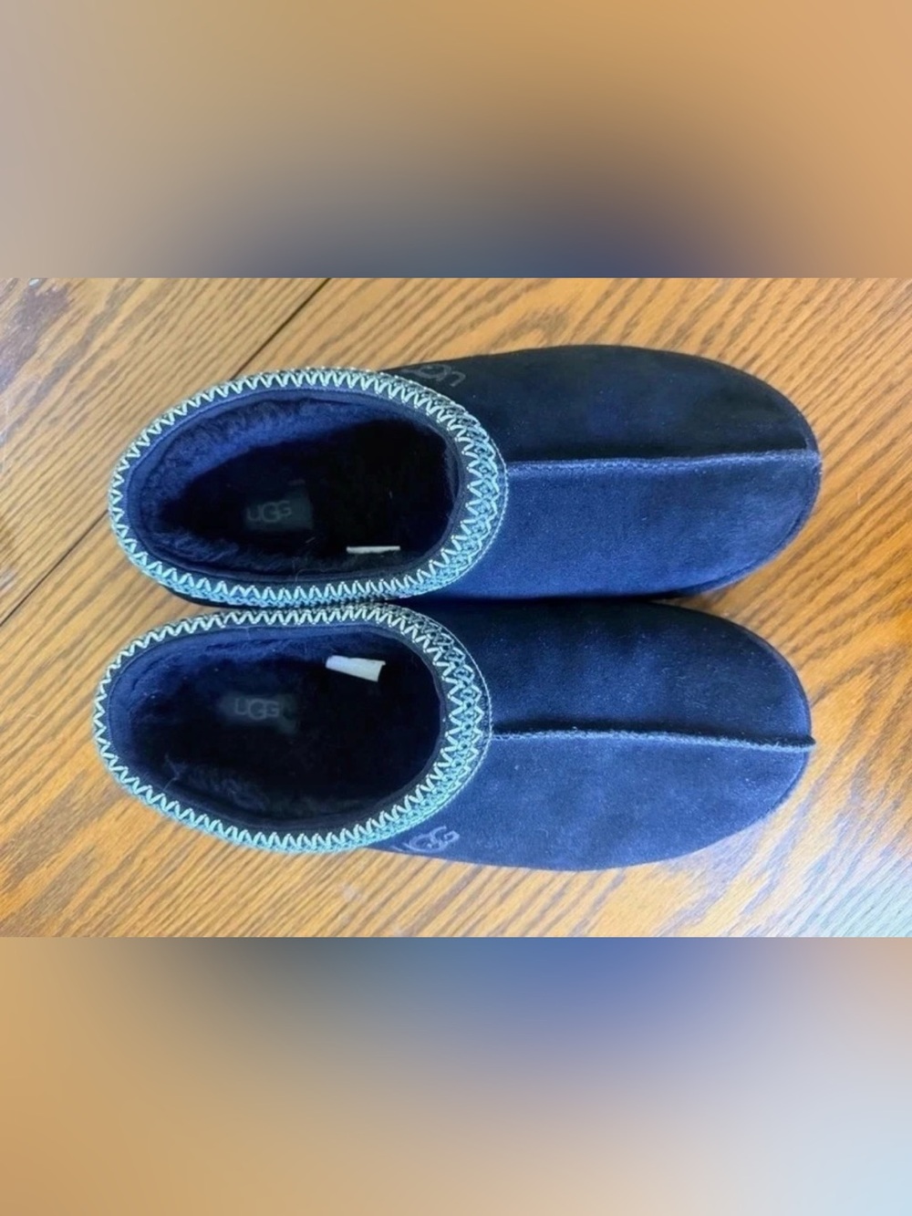 UGG Men’s Black Slip-On Cozy Slippers